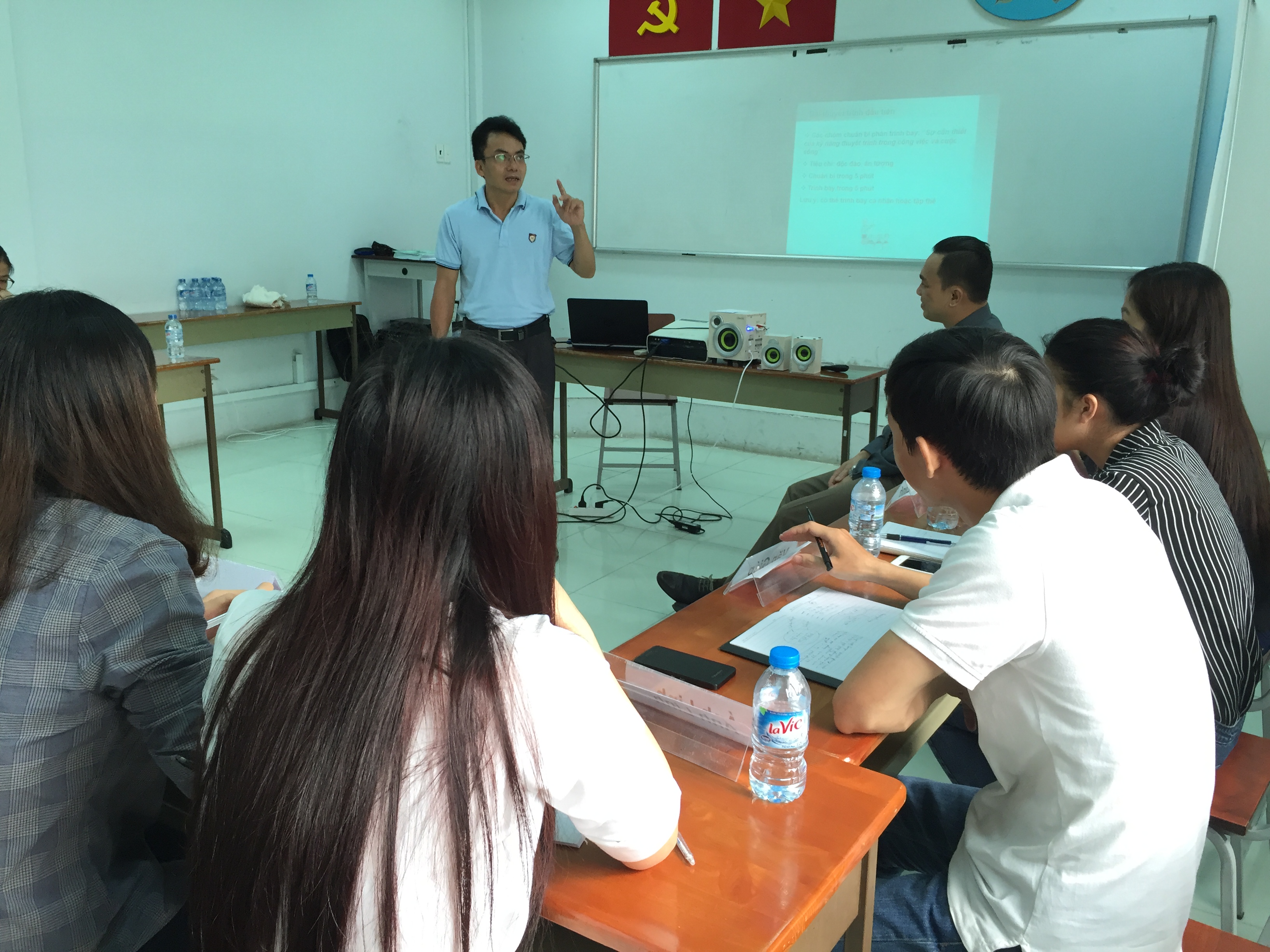 Đào tạo Public: Kỹ năng giao tiếp và thuyết trình tại Hồ Chí Minh ngày 10/12/2016 Đào tạo Public: Kỹ năng giao tiếp và thuyết trình tại Hồ Chí Minh ngày 10/12/2016